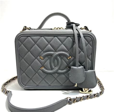 chanel vanity case 21cm 复古小化妆包|chanel vanity case styles.